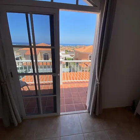 Villa Sea La Vie - 3 Bedrooms, Pool & Sea Views *