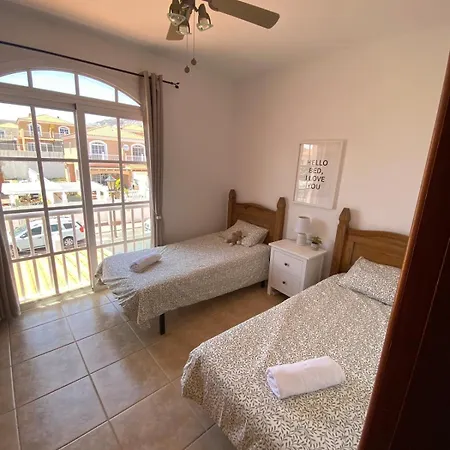 Villa Sea La Vie - 3 Bedrooms, Pool & Sea Views