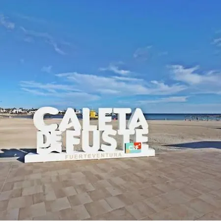 Sea La Vie - 3 Bedrooms, Pool & Sea Views