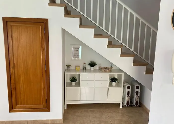 Villa Sea La Vie - 3 Bedrooms, Pool & Sea Views *