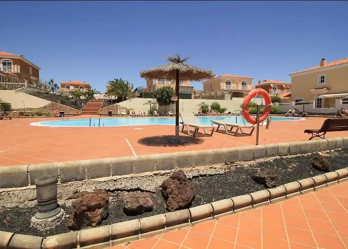 Sea La Vie - 3 Bedrooms, Pool & Sea Views